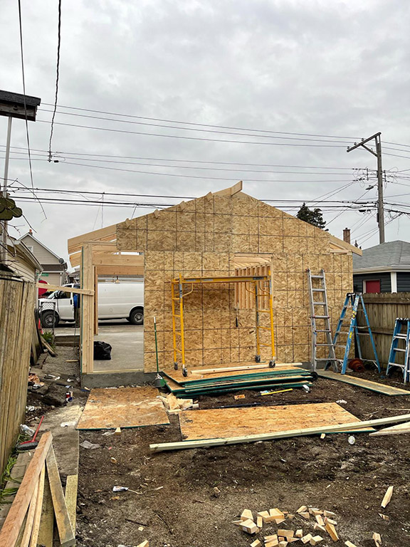 Exterior Photo 1
